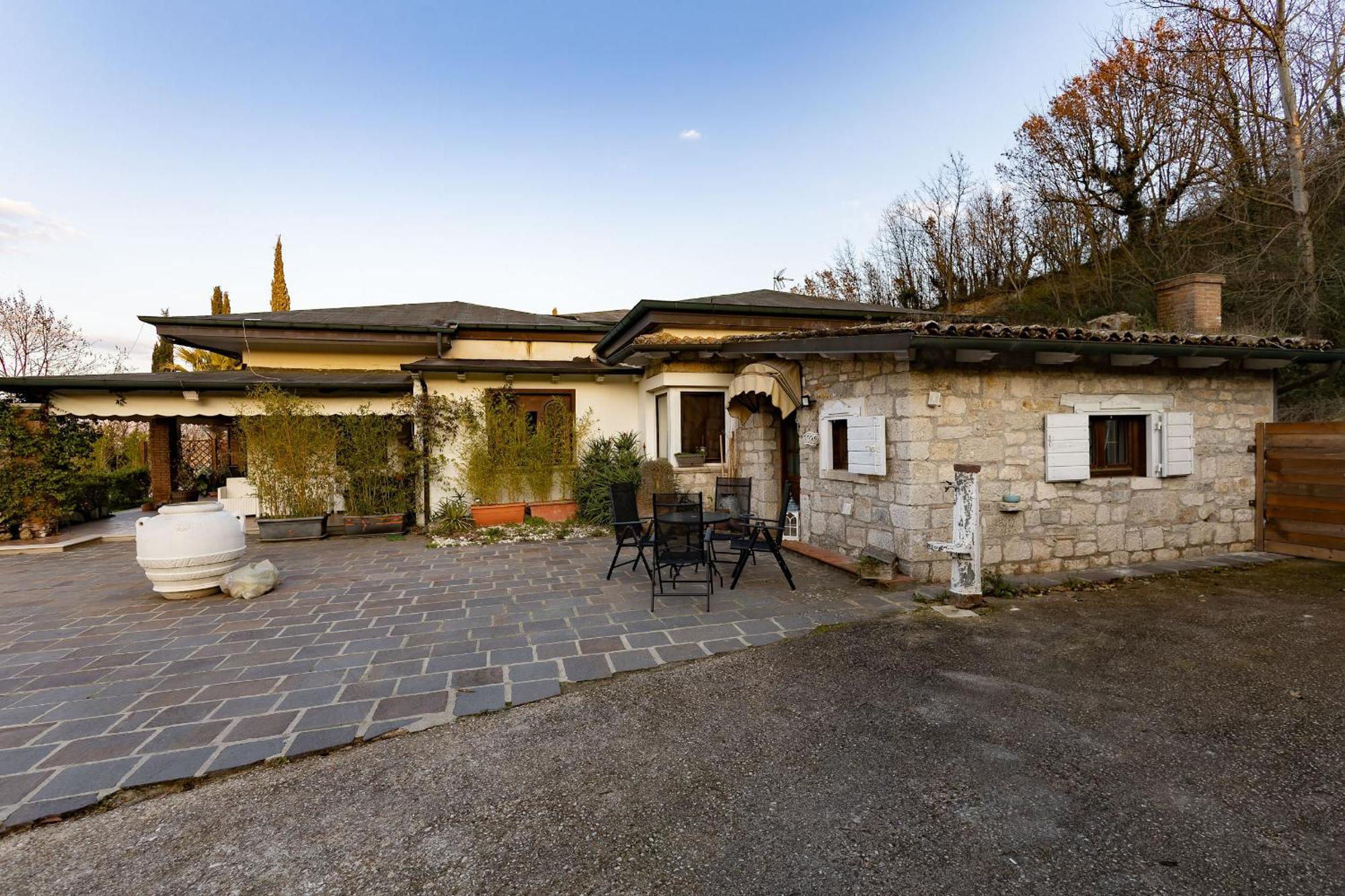 Tenuta Le Mimose Bed & Breakfast Benevento Exterior photo